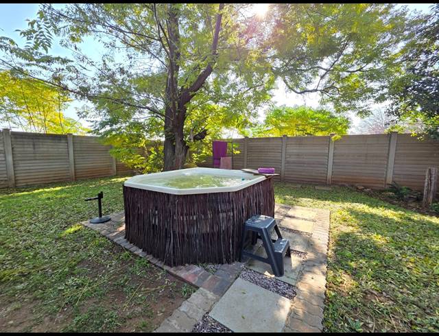 3 BEDROOM HOUSE TO LET IN KOOKRUS